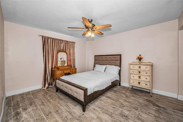 2263 BANCROFT CIRCLE N B, Palm Harbor, FL 34683