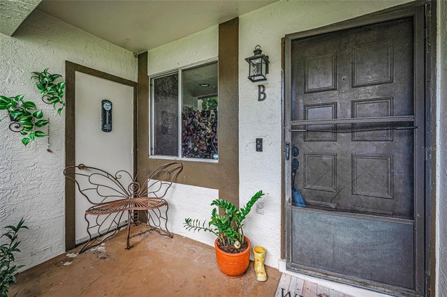 2263 BANCROFT CIRCLE N B, Palm Harbor, FL 34683