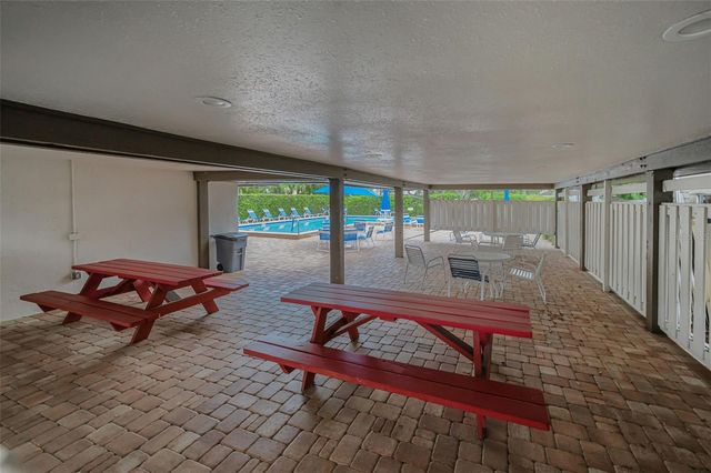 2263 BANCROFT CIRCLE N B, Palm Harbor, FL 34683