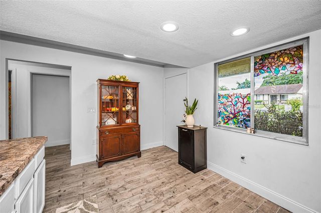 2263 BANCROFT CIRCLE N B, Palm Harbor, FL 34683