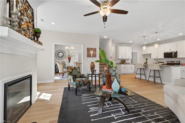 2507 Deal's Creek CT, Chesapeake, VA 23323