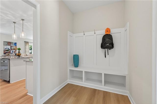 2507 Deal's Creek CT, Chesapeake, VA 23323