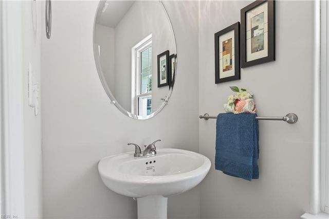 2507 Deal's Creek CT, Chesapeake, VA 23323