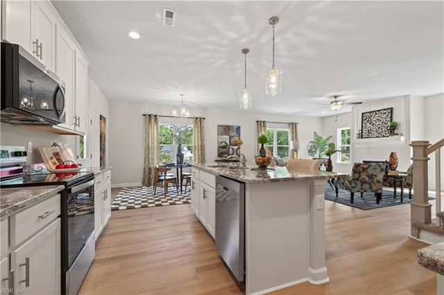 2507 Deal's Creek CT, Chesapeake, VA 23323