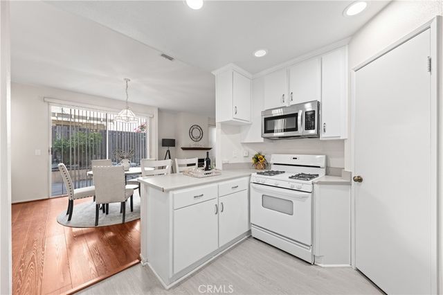 1232 Mission, Duarte, CA 91010