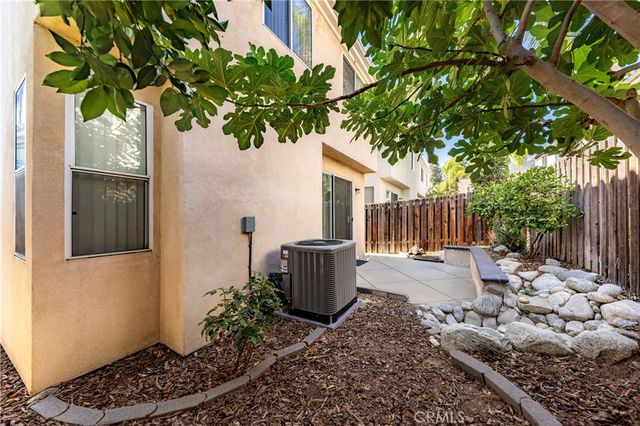 1232 Mission, Duarte, CA 91010