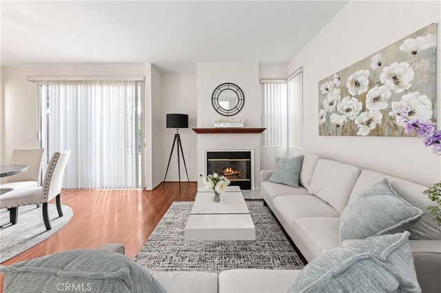1232 Mission, Duarte, CA 91010