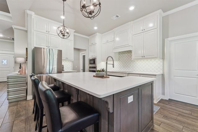 8040 Sweetgum Street, Edmond, OK 73034