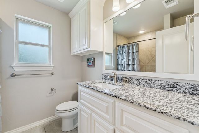 8040 Sweetgum Street, Edmond, OK 73034