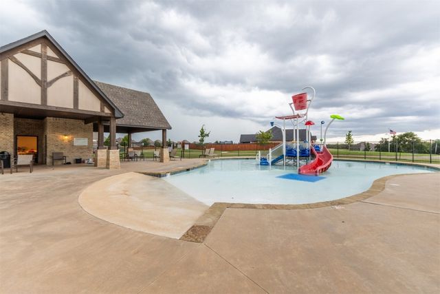 8040 Sweetgum Street, Edmond, OK 73034