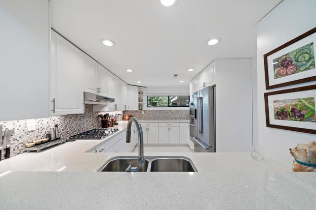 67990 Seven Oaks Drive, Cathedral City, CA 92234