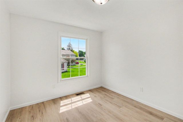 3124 Beechtree Court, Lake Orion, MI 48360