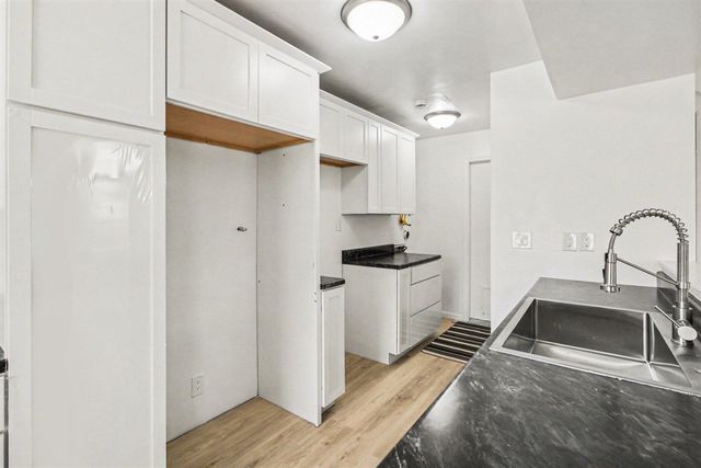 3124 Beechtree Court, Lake Orion, MI 48360