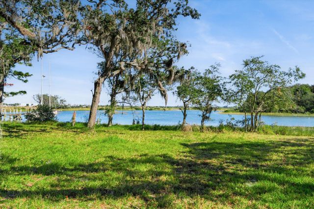 1540 Arapaho Ave, St Augustine, FL 32084