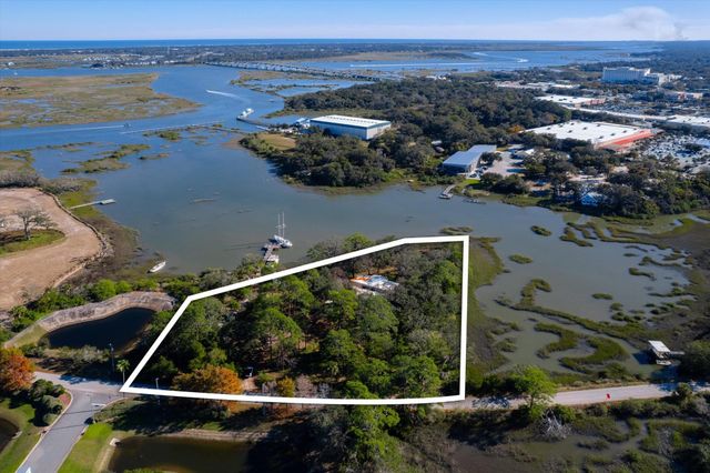 1540 Arapaho Ave, St Augustine, FL 32084