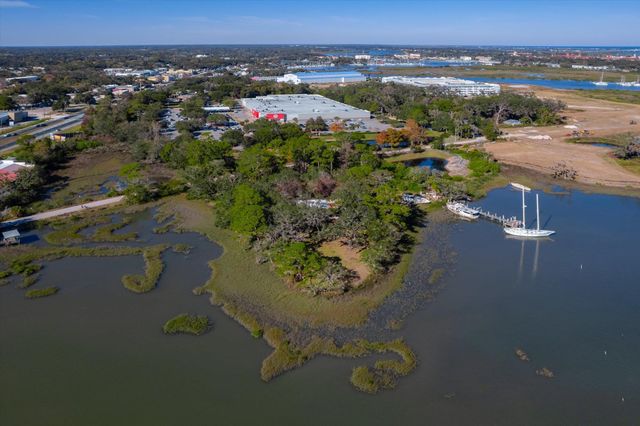 1540 Arapaho Ave, St Augustine, FL 32084