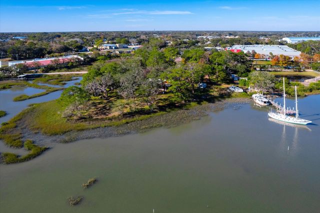 1540 Arapaho Ave, St Augustine, FL 32084