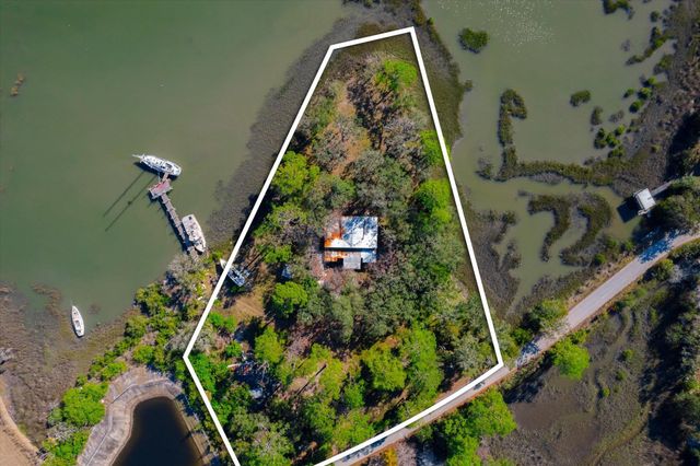 1540 Arapaho Ave, St Augustine, FL 32084