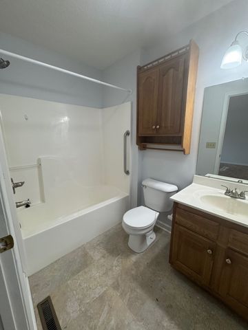 10401 WHISPERING PINES LN, Mcgaheysville, VA 22840