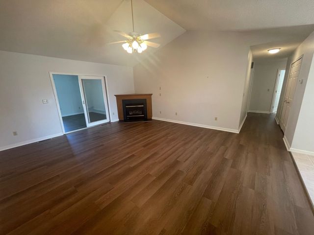 10401 WHISPERING PINES LN, Mcgaheysville, VA 22840