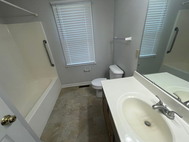 10401 WHISPERING PINES LN, Mcgaheysville, VA 22840