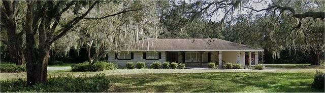 11215 DAVIS ROAD, Tampa, FL 33637