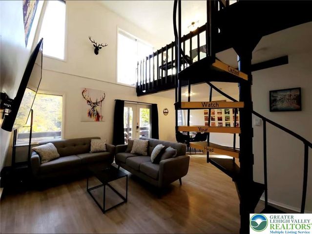 5396 Vine Terrace, Coolbaugh Twp, PA 18466