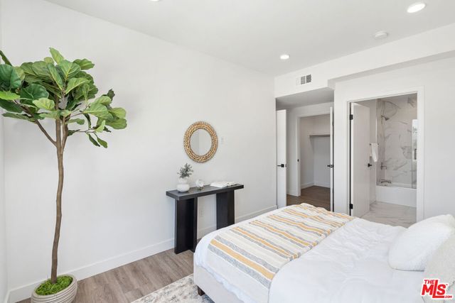 6144 Whitsett Avenue 204, North Hollywood, CA 91606