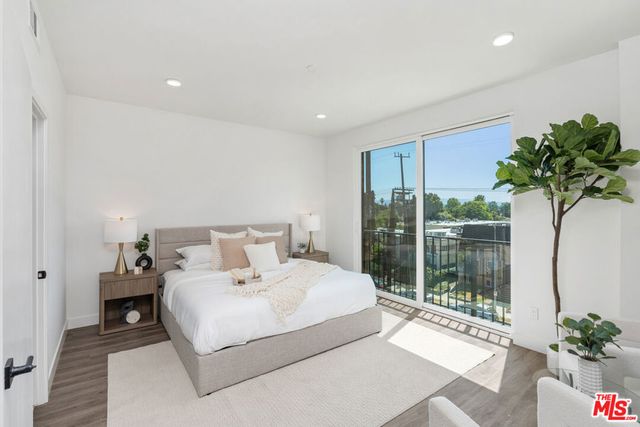 6144 Whitsett Avenue 204, North Hollywood, CA 91606