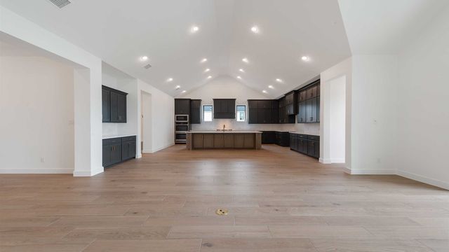 1662 Shady Banks Drive, Haslet, TX 76052
