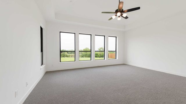 1662 Shady Banks Drive, Haslet, TX 76052