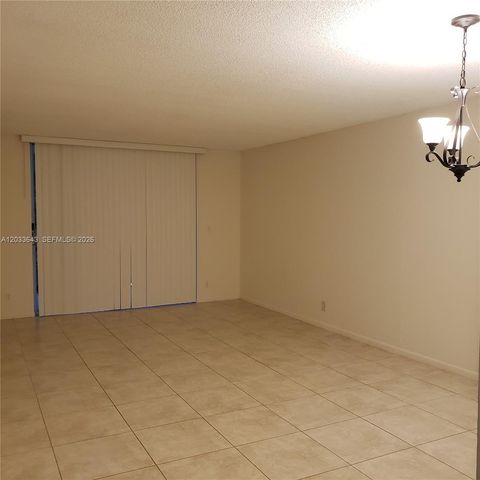 300 NE 12th Ave 205, Hallandale Beach, FL 33009