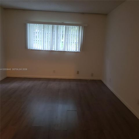 300 NE 12th Ave 205, Hallandale Beach, FL 33009
