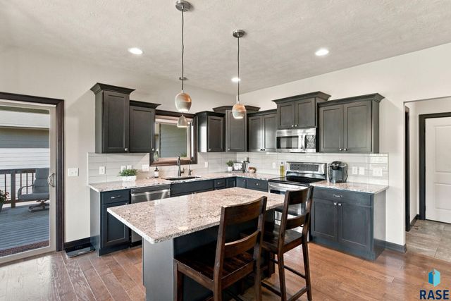4217 S Alpine Ave Avenue, Sioux Falls, SD 57110