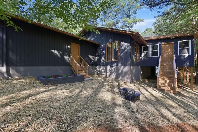 6 Saint James Court, Durham, NC 27713