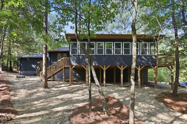 6 Saint James Court, Durham, NC 27713