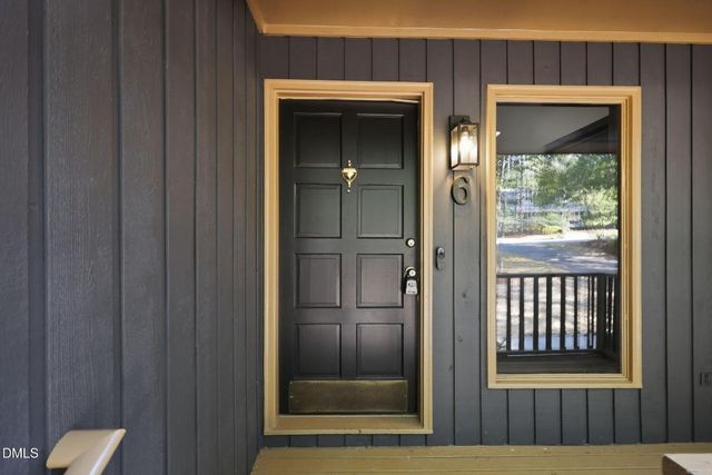 6 Saint James Court, Durham, NC 27713
