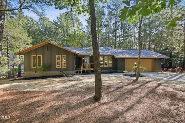 6 Saint James Court, Durham, NC 27713