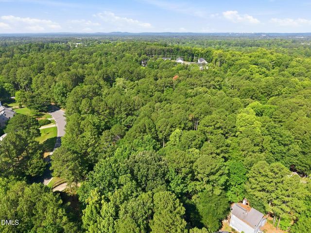 6 Saint James Court, Durham, NC 27713