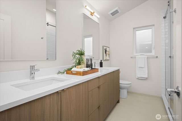 4224 Meridian Avenue N, Seattle, WA 98103