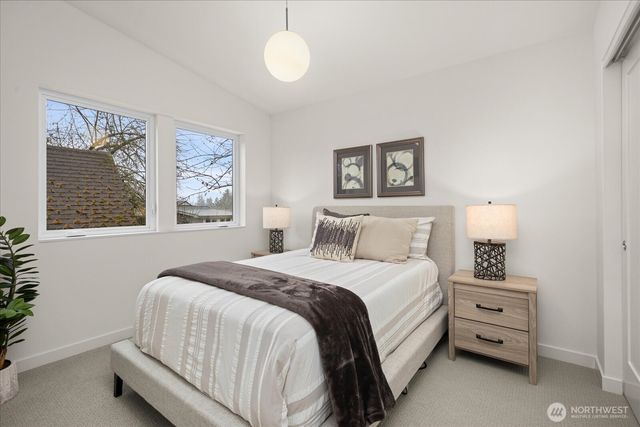 4224 Meridian Avenue N, Seattle, WA 98103