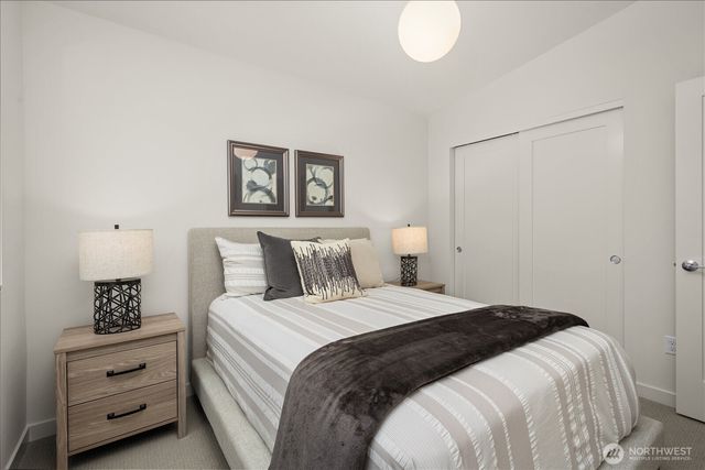 4224 Meridian Avenue N, Seattle, WA 98103