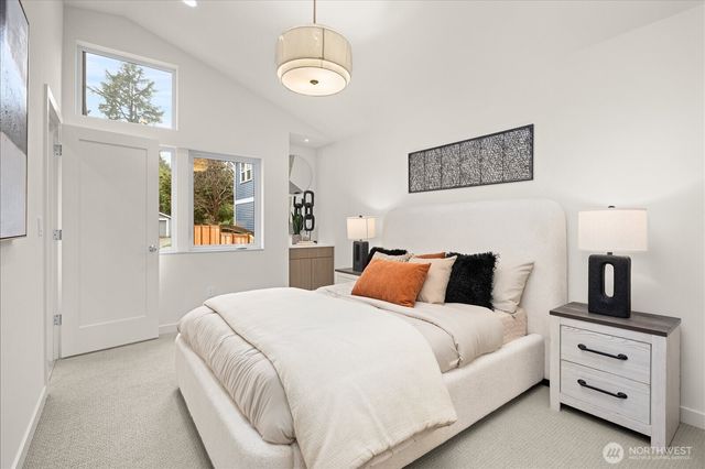 4224 Meridian Avenue N, Seattle, WA 98103