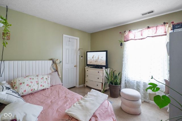 133 Fountain Drive, Mooresville, IN 46158