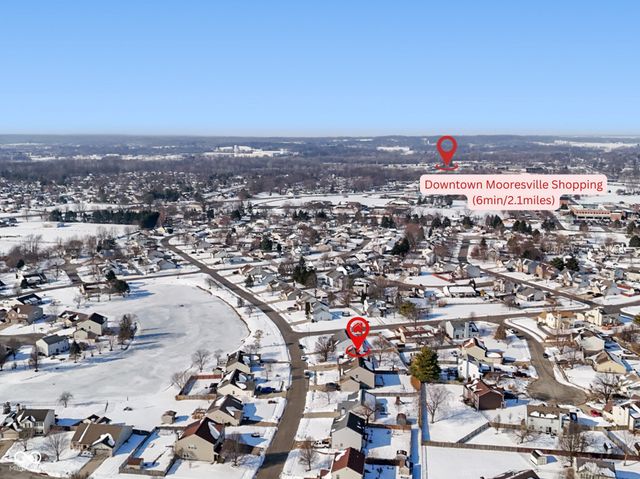 133 Fountain Drive, Mooresville, IN 46158