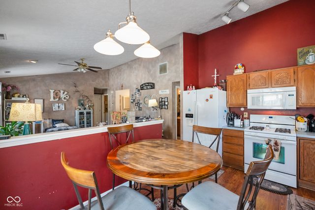 133 Fountain Drive, Mooresville, IN 46158