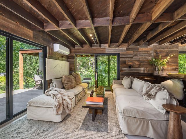 5880 Cascade Road, Lake Placid, NY 12946