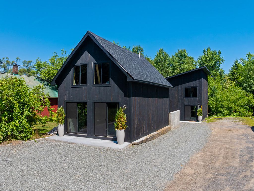 5880 Cascade Road, Lake Placid, NY 12946