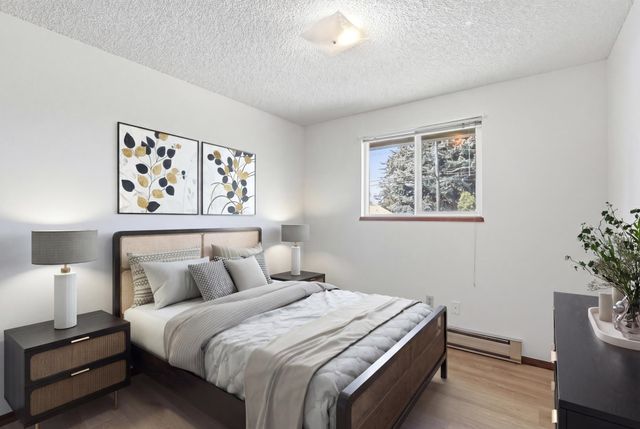 3811 E Hartson Ave, Spokane, WA 99202