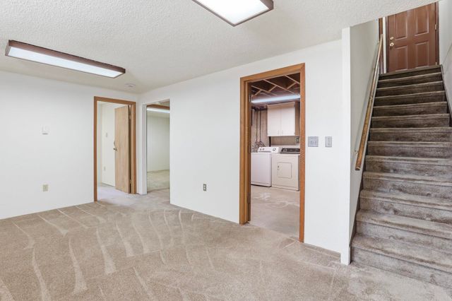 3811 E Hartson Ave, Spokane, WA 99202